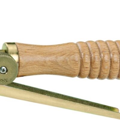Handbrennergriff aus Holz mit Aussenverstellung Wachflamme