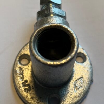 Anschlusswinkel Aufputz IG Rp 1/2 x RVS 8